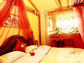Lijiang Encounter Days Inn Екстер'єр фото