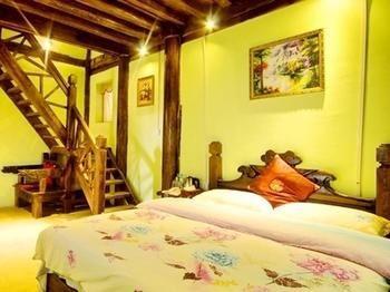 Lijiang Encounter Days Inn Екстер'єр фото