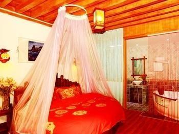 Lijiang Encounter Days Inn Екстер'єр фото